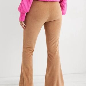 Aerie Groove-On Rib Velour Flare Pant
